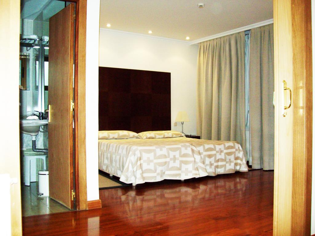 Hotel Escuela Madrid Room photo