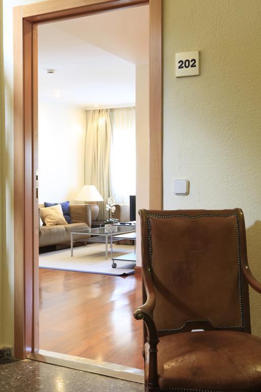 Hotel Escuela Madrid Room photo